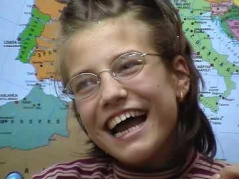 2004-Csillaghaz-tanuloinak-bemutatkozo-filmje-a-Nemzetkozi-Szokratesz-program-kereteben-07-32