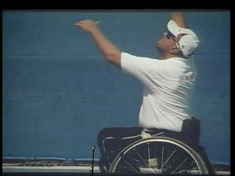 2005-Paralimpiai-Sport-Filmfestival-Reszlet-az-IPC-elnokevel-00-56